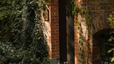 garden at Wilmina Hotel