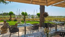 f and b Palazzo Rainis