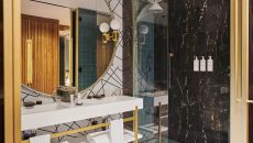PREMIUM KING WITH VIEW Bathroom at Grand Hyatt Barcelona