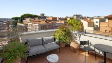 one bedroom suite at Inter Continental Rome Ambasciatori Palace