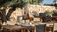 outdoor dining05 AT Cap Menorca Relais Chateaux