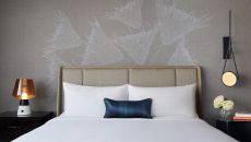 Room Classic King at Intercontinental Bellevue at the Avenue