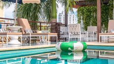 Poolat Hotel Capellan de Getsemani