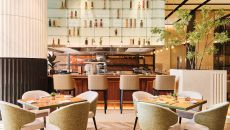 NINE ELMS KITCHEN TERRACE OPEN KITCHEN WIDE VIE Wat Park Hyatt London River Thames