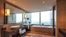Deluxe Suite Bathroom at Lotte Hotel Hanoi
