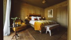 Garden De Hof  at De Durgerdam