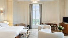 22 Suite Royaleat Intercontinental Chantilly Chateau Mont Royal