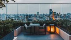 See more information about Fairmont Tokyo 241393 Fairmont Tokyo All Day Dining Kiln Tonic Outdoor Terrace Tablewith Tokyo Tower1