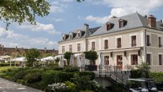 Outdoors  at Relais de Chambord