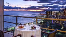 Ka Lai Waikiki Room Service at Ka La i Waikiki Beach