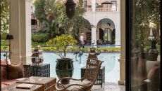 terrasse vue bassin chambre Prestige at Palais Ronsard