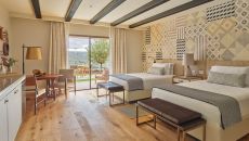 VOA deluxe double queen room bedroom 1 DDQ at Viceroy Ombria Algarve