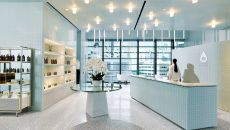 CSS Entrance reception main at COMO Metropolitan Singapore