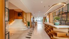 Lobby 241101 Mondrian 1036 Cedou at Mondrian Cannes