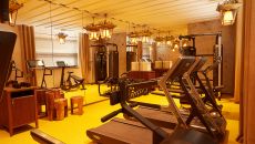 Gaelle Le Boulicaut fitness at Mondrian Bordeaux Les Carmes