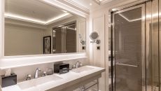 Junior Suite Bathroom 1 at Sofitel Barcelona Skipper