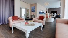 Pearl Room Hotel X Toronto a Destination by Hyatt Hotel