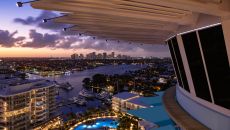 3 Pier Top Crown Sunset View at Pier Sixty Six