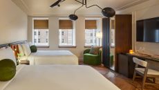 Deluxe Queen Queen at Sixty DC