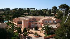 See more information about Villa Miraé by Inwood Hotels Aerial view