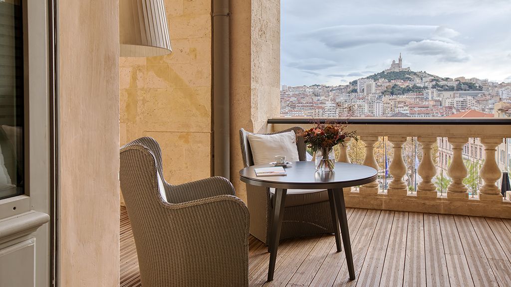 L'hôtel célèbre ses 10 ans ! - InterContinental Marseille - Hotel Dieu -  Live the InterContinental Life